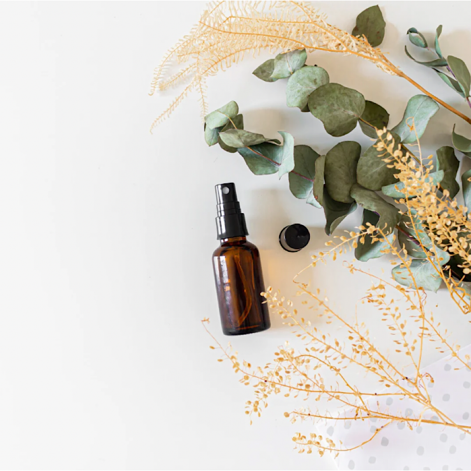 簡単!アロマスプレーの作り方(50ml)