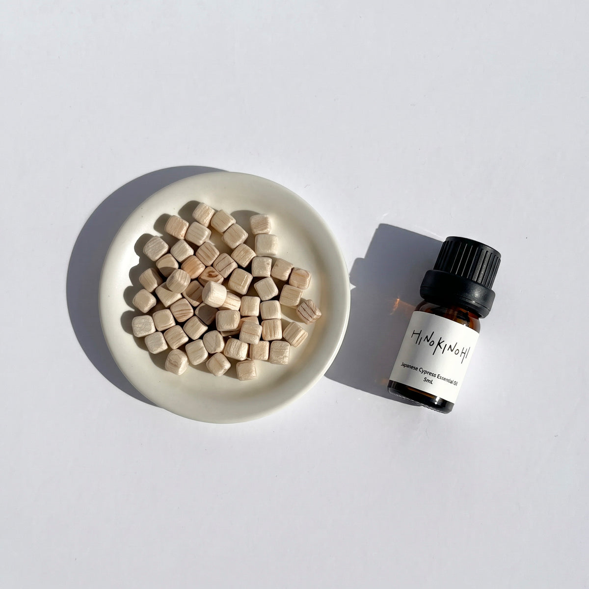 ヒノキが香るアロマオイル5ml