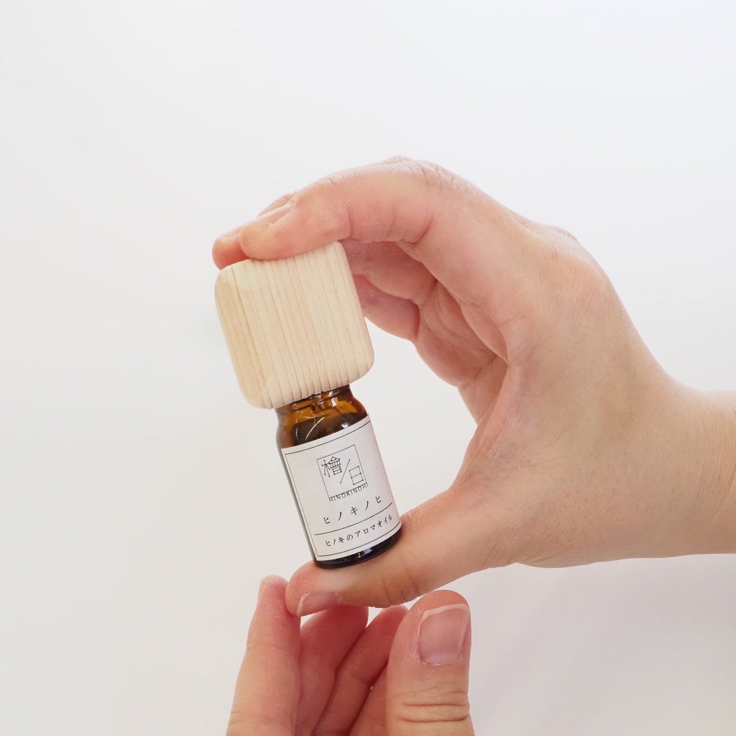 ヒノキのアロマキャップ